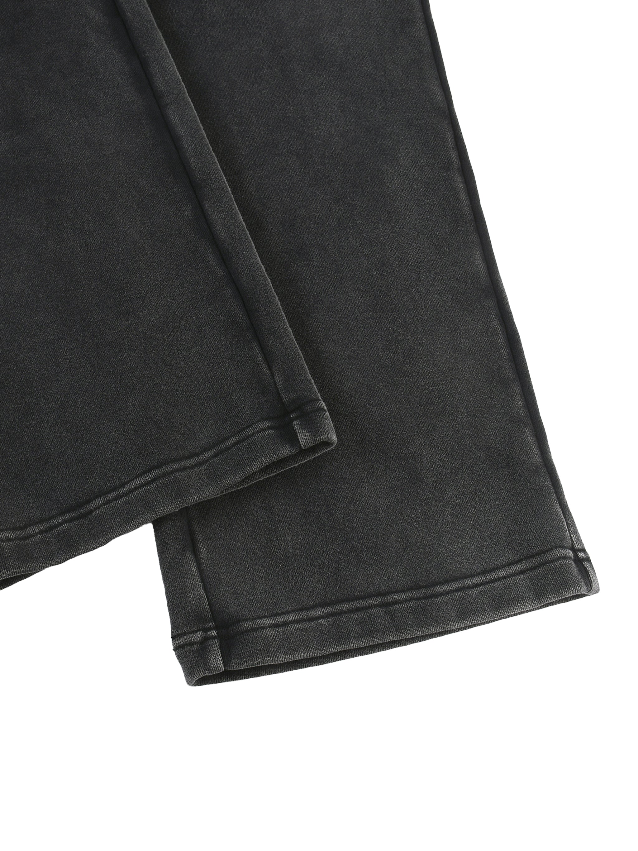 Washed Clock In Sweatpants